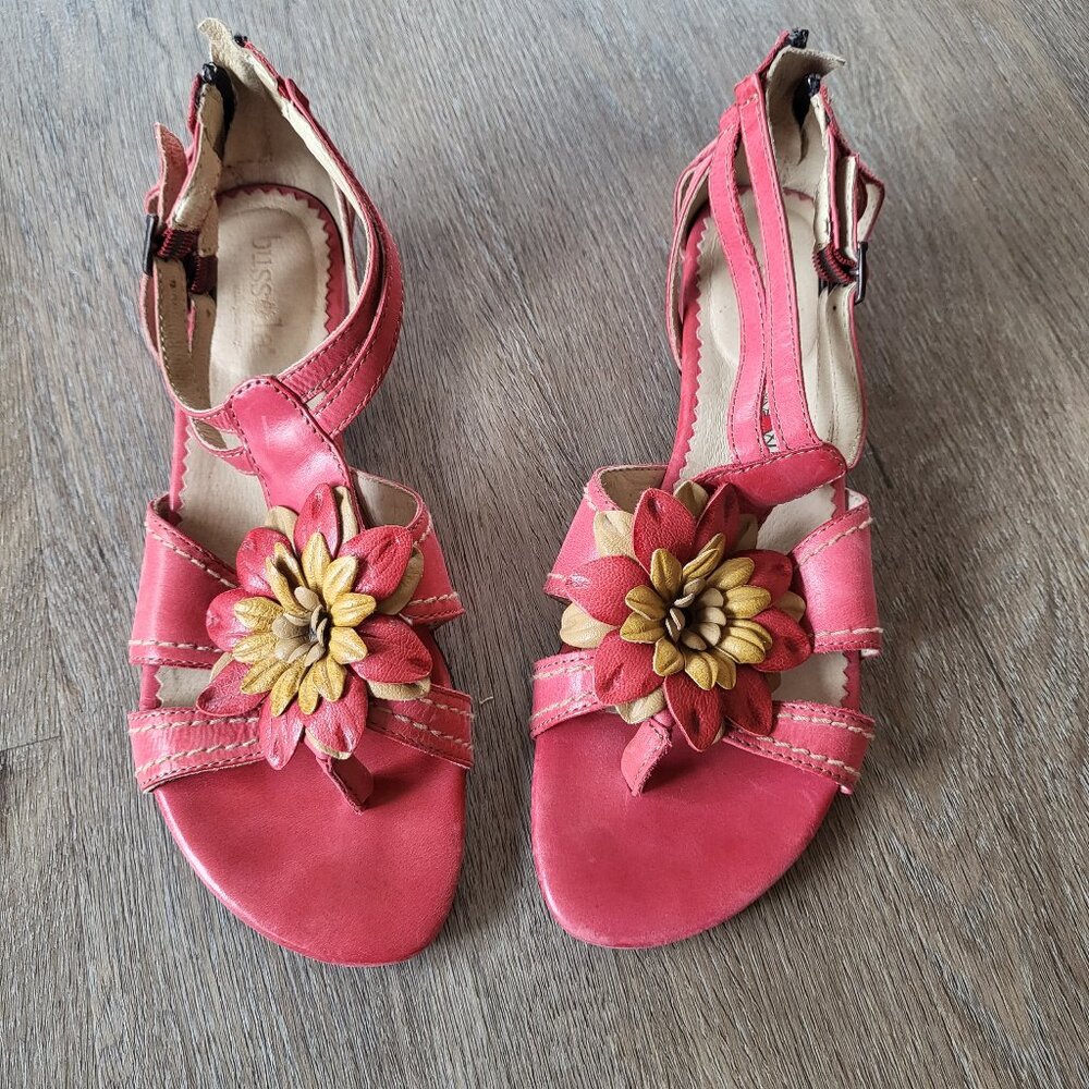 Bussola Strappy Red-Pink Leather Zippered-back Flats with Flower EU 39